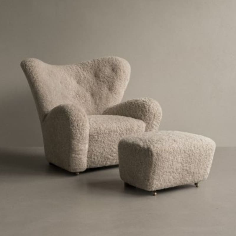La chaise longue de l'homme fatigué, peau de mouton - Audo Copenhagen / Mama Minka