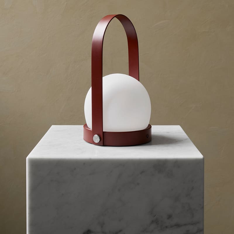 Offrez vous votre Lampe Carrie par MENU sur Mama Minka - Livraison gratuite à partir de 150€   