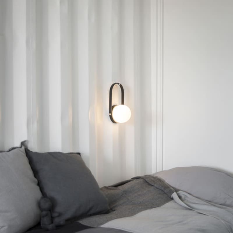 Offrez vous votre Lampe Carrie par MENU sur Mama Minka - Livraison gratuite à partir de 150€   